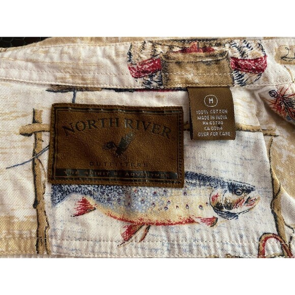North River Outfitters S/S Fishing Scene Print Button-Down Shirt Size Medium - Picture 4 of 5